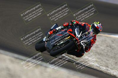 media/Sep-21-2025-TrackDaz (Sun) [[277c75b276]]/A Group/12pm (Turn 2)/